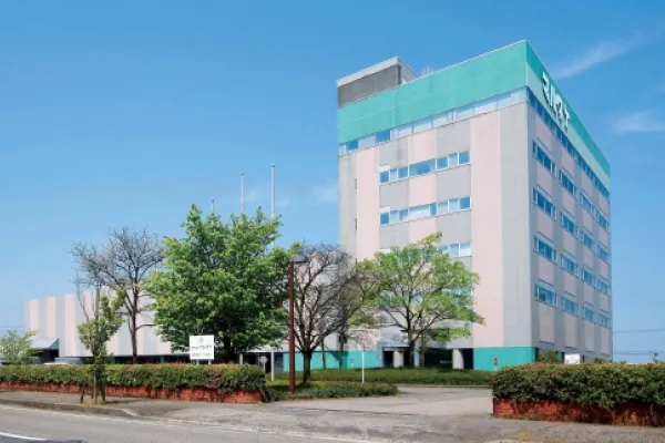 本社社屋 現在の新潟市西区流通センターに新築移転